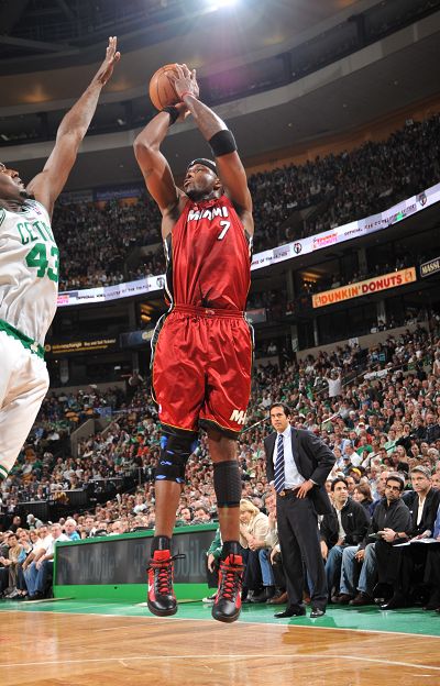 够通过引入 够通过引入