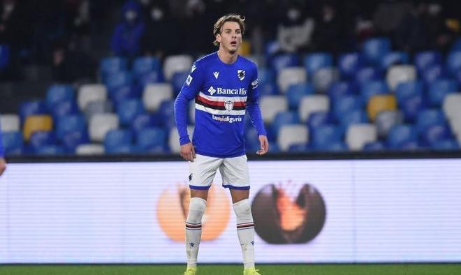 次展示了他 次展示了他