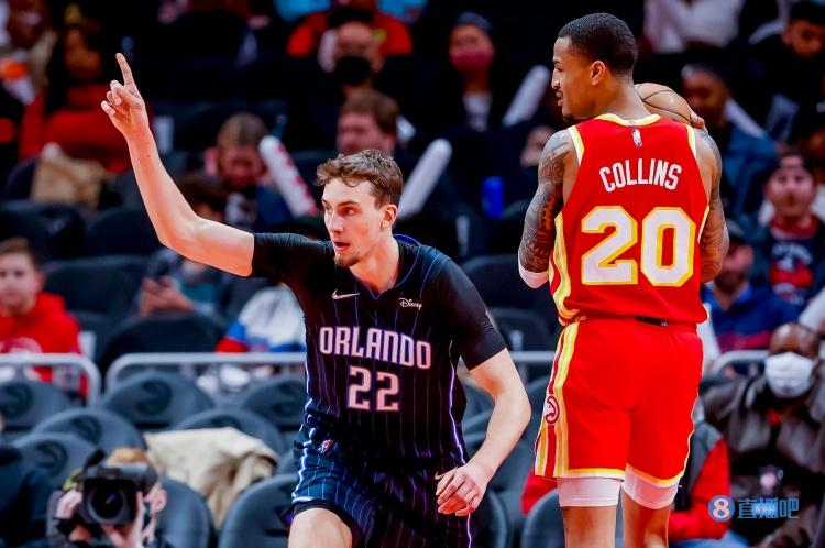 阿尔瓦雷斯 阿尔瓦雷斯