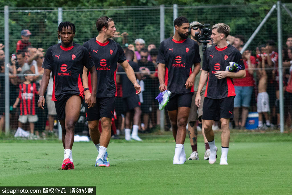 年的首屆賽 年的首屆賽