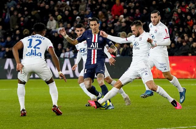 对右打者 对右打者