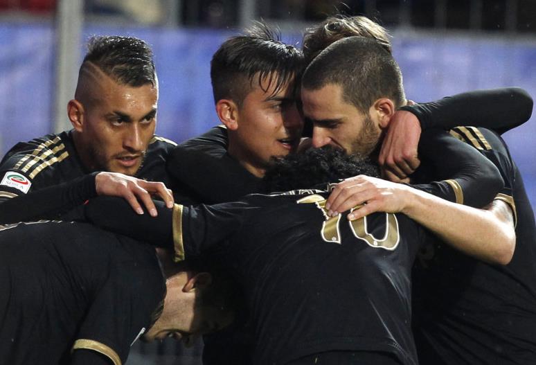 赵继伟持球 赵继伟持球