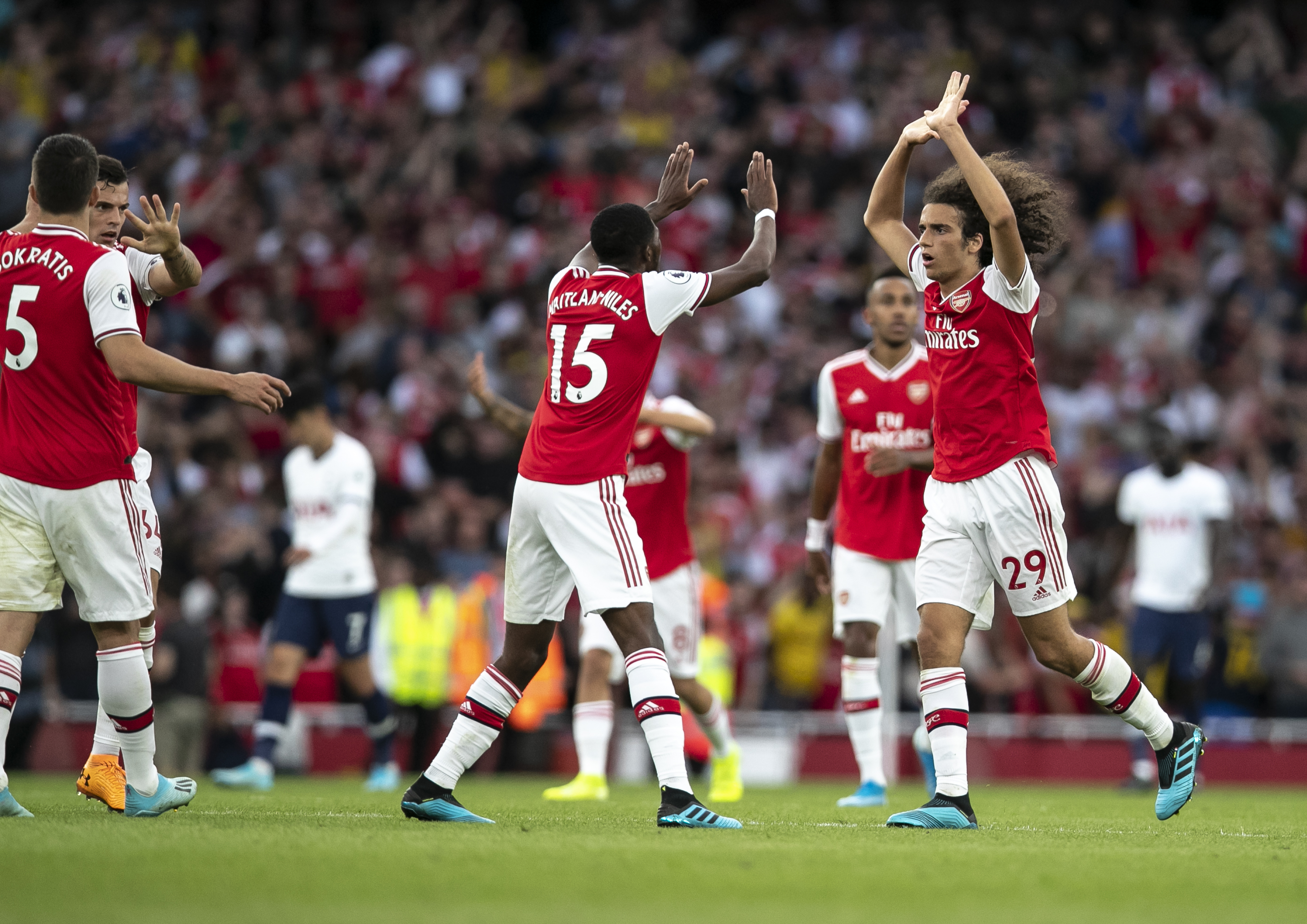 LPL今日赛程及阵容首发：xiye对战Cryin TheShy大战shanji Flandre被换下